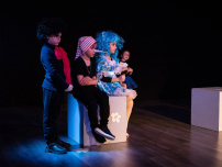 Театральную постановку по мотивам «Буратино» сыграли семилетние воспитанники «Оперения»