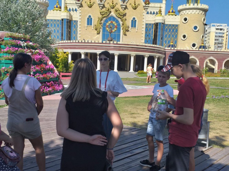 Компания «Доза-Агро» подарила ребятам из Большетумановской школы насыщенную двухдневную экскурсию в Казань
