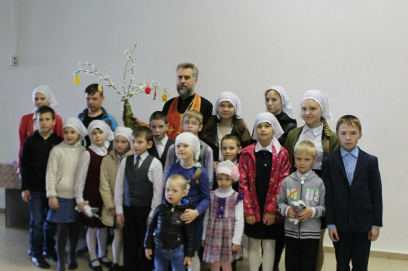 Поздравление протоиерея Олега Куря с наградой Наперсного Креста