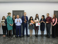 Коллектив «Доза-Агро» поздравляет с Днем Рождения юриста Пирогову Евгению и ведущего менеджера по работе с ключевыми клиентами Сергееву Наталью